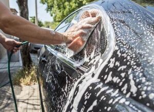 Lava tu auto con estos 5 consejos